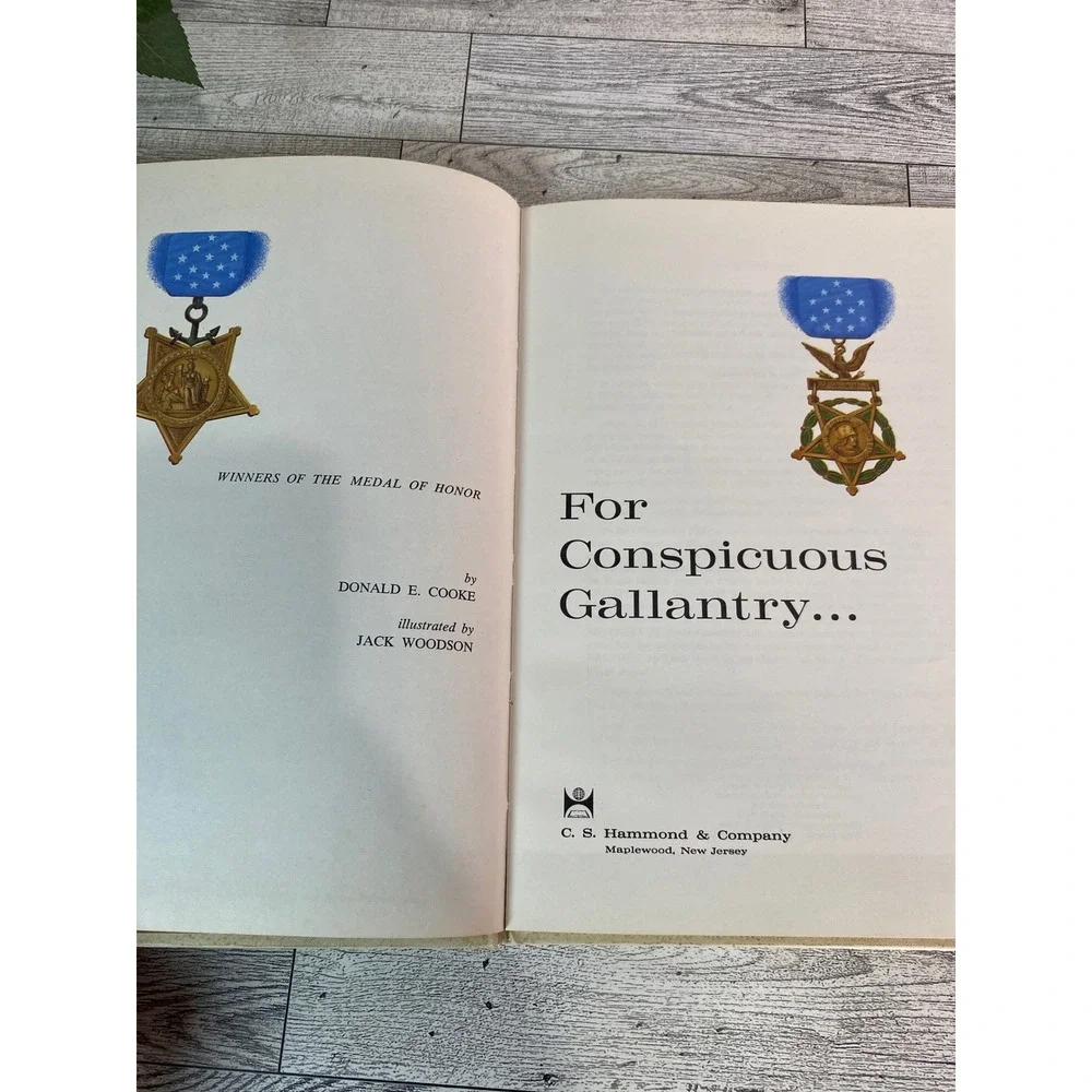 For‎ Conspicuous Gallantry Medal of Honor Winners History Cooke 1966 Americana